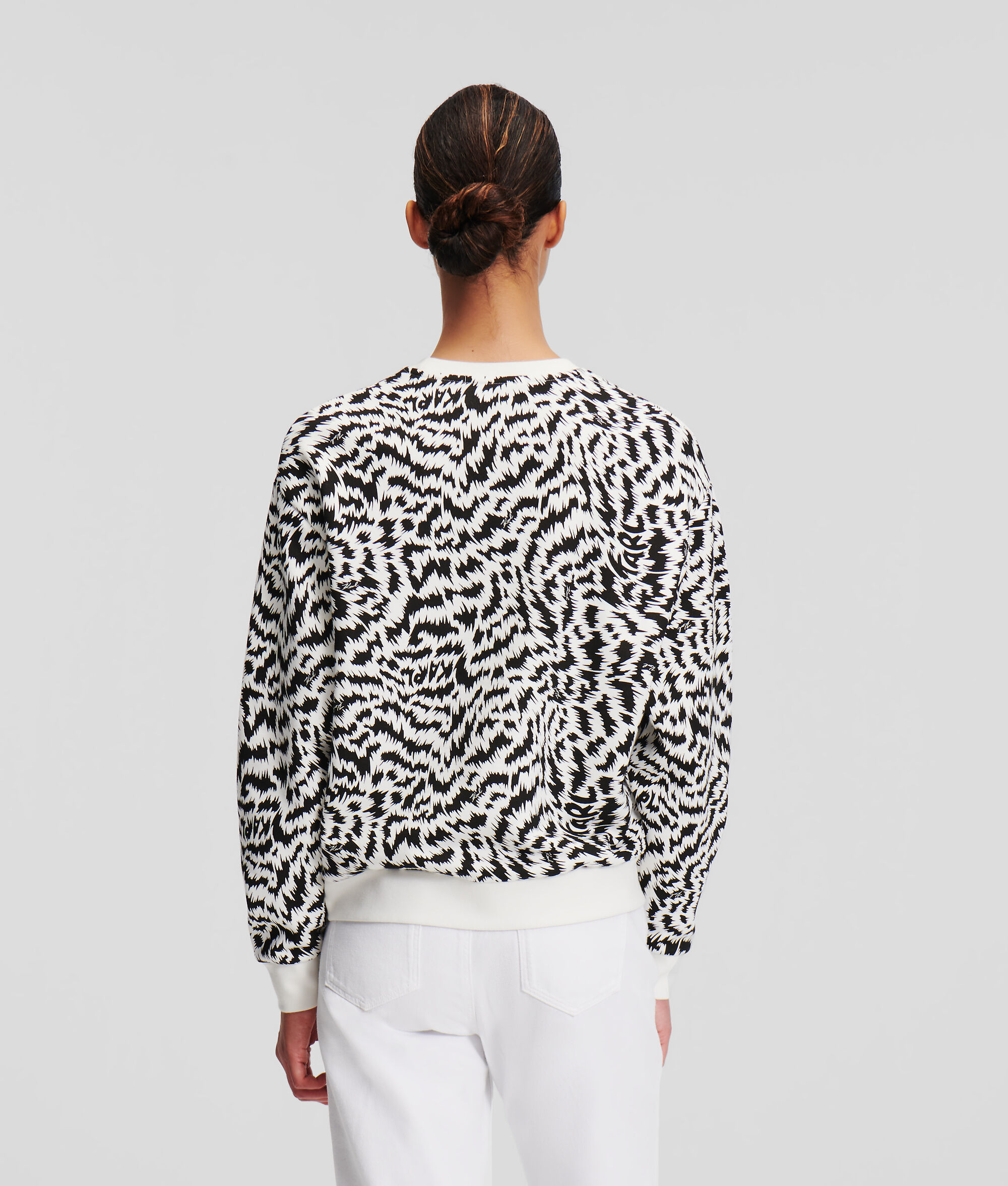 (image for) Environmentally Friendly Zebra-Print Sweatshirt